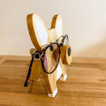 Animal-shaped mounts for glasses