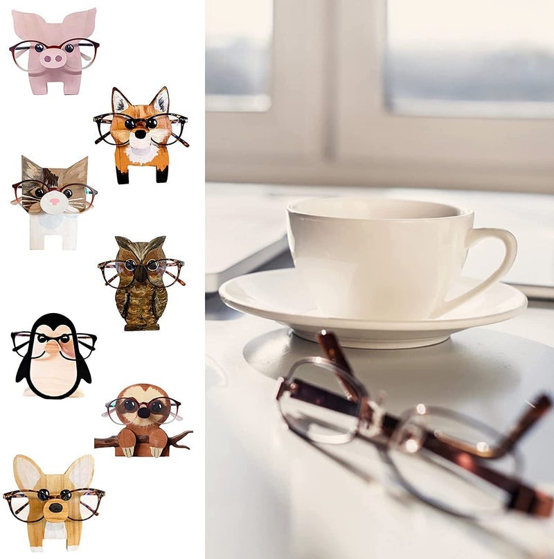 Animal-shaped mounts for glasses